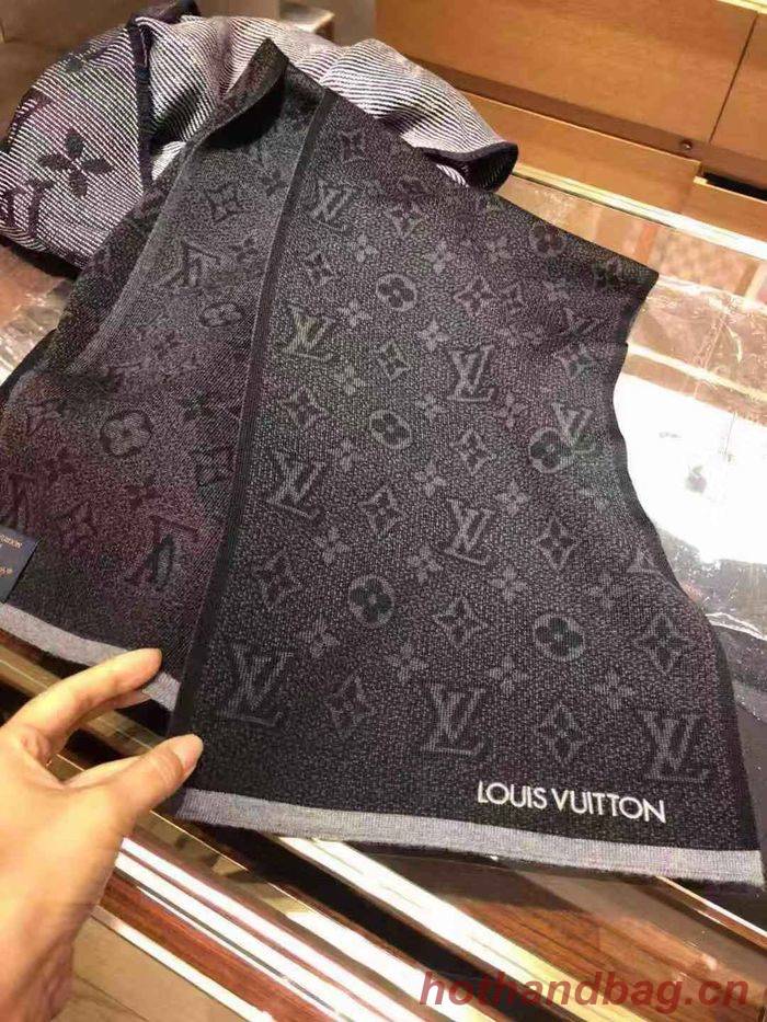 Louis Vuitton Scarf LV00024